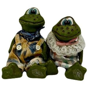 RUSS Vintage Berrie Frogs Pair Couple #2658 - Elastic Arms & Legs